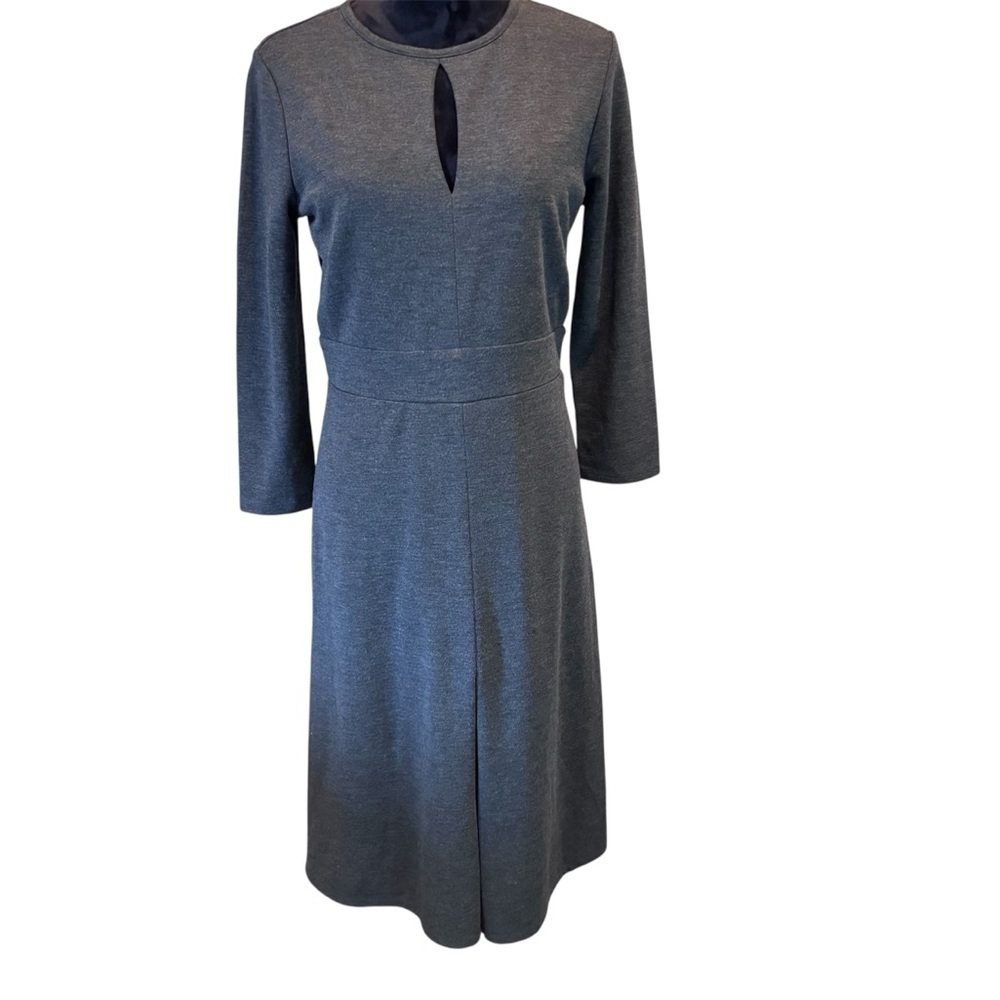 Ann Taylor Gray Knit Midi Dress, size 8, Work Casual Versatile Fall Minimalist - Picture 1 of 11